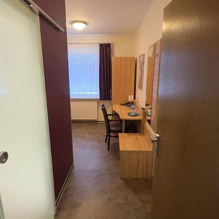 Hotel Ishi Inn Вольфсбург Экстерьер фото