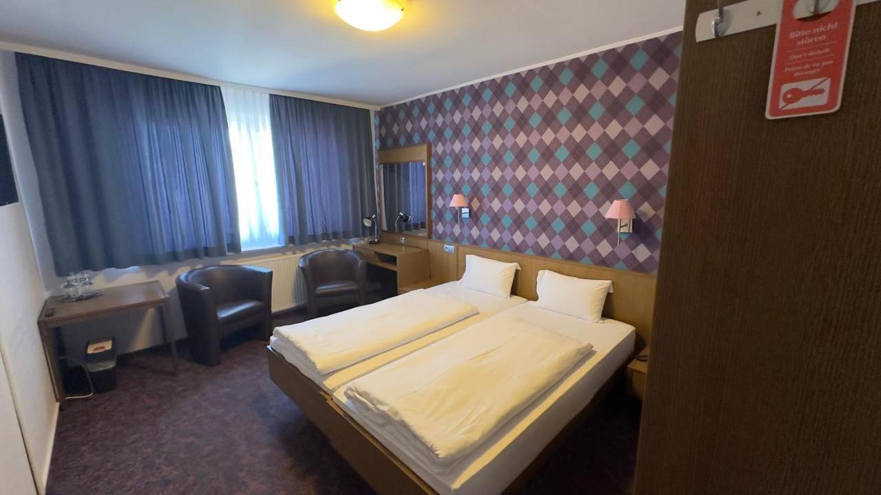 Hotel Ishi Inn Вольфсбург Экстерьер фото